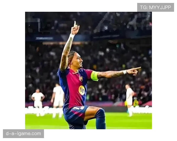 拉菲尼亚腿伤影响巴萨阵容，球队未来表现走势清晰令人担忧