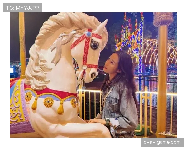 张楠今天又在朋友圈晒他的“土豪日常”,这生活谁还敢比? 张楠今天又在朋友圈晒他的“土豪日常”,这生活谁还敢比?